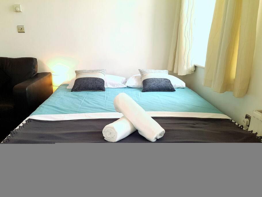 Excellent Studio Flat In ลอนดอน ภายนอก รูปภาพ